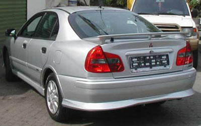 Mitsubishi Carisma 2000 rear bumper spoiler